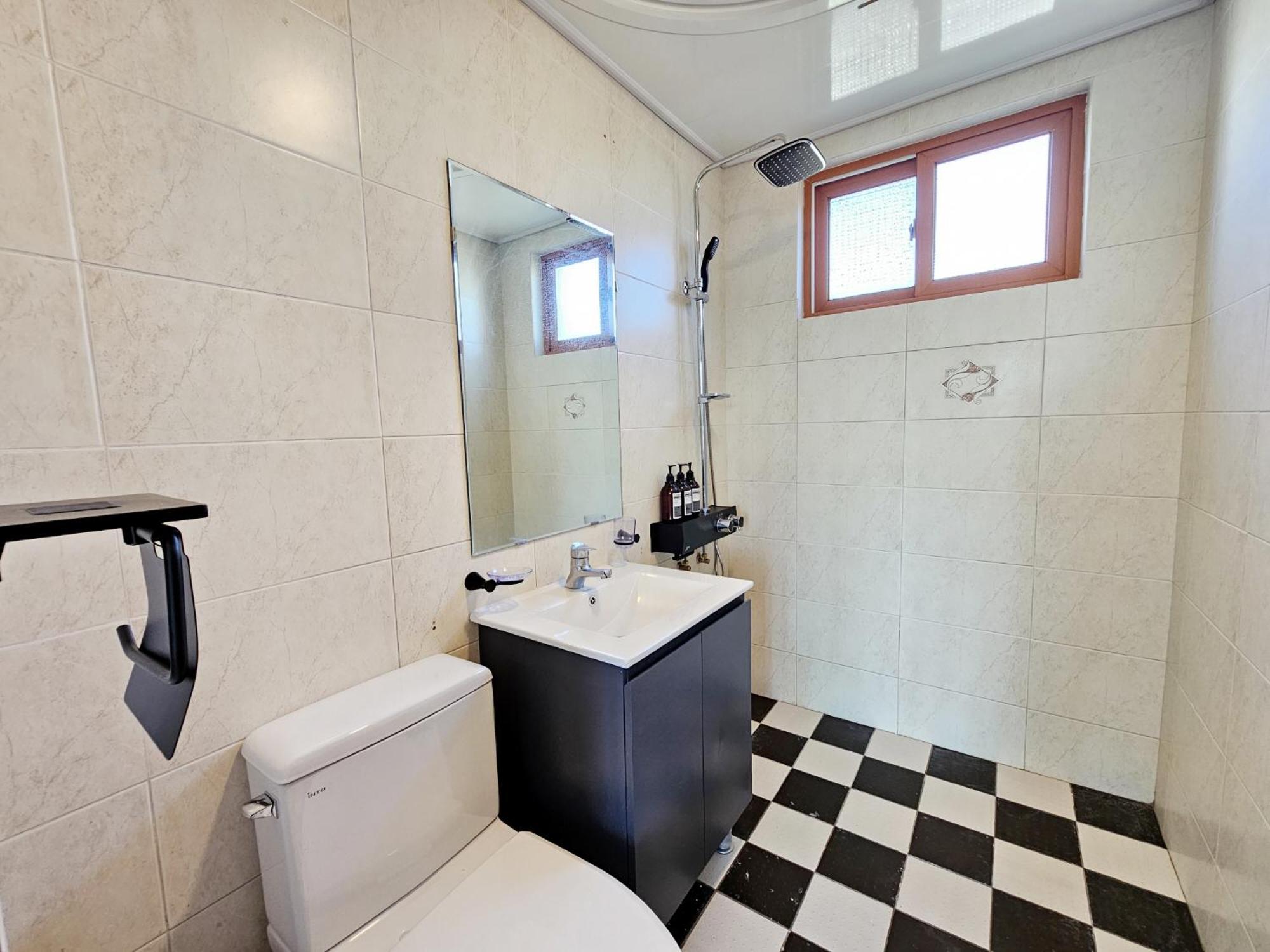 Greenside Pension Seogwipo Dış mekan fotoğraf