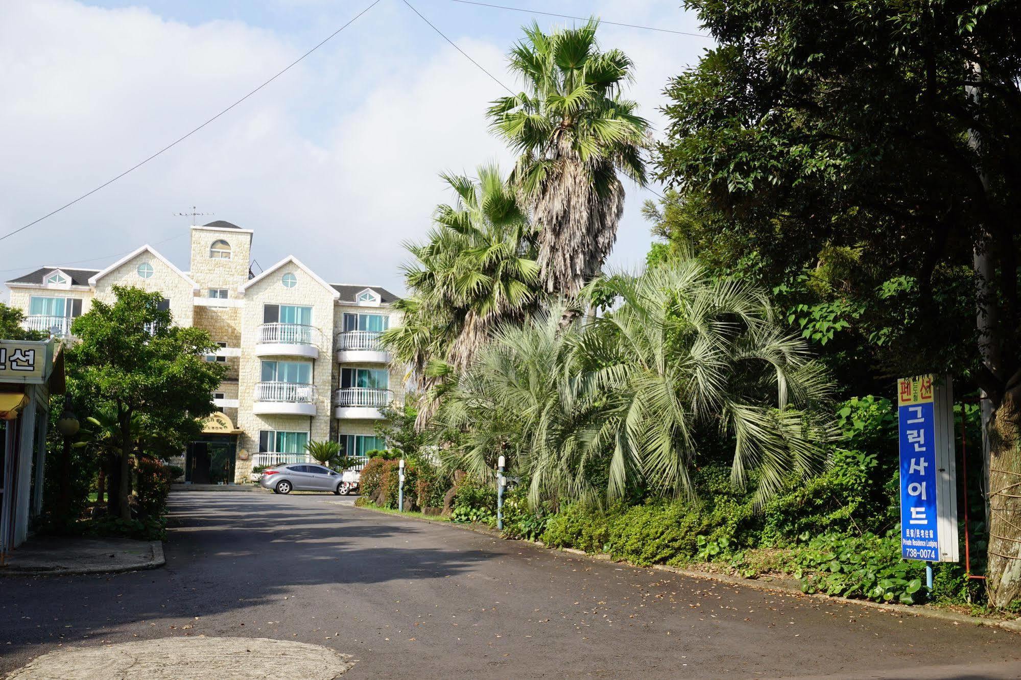 Greenside Pension Seogwipo Dış mekan fotoğraf